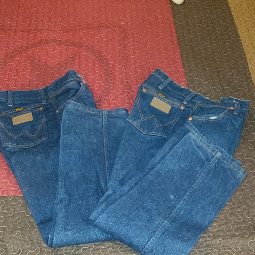Wrangler Boot Cut Jeans in Deep Blue